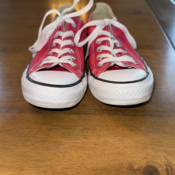 Pink Converse Sneakers with White Laces - Picture 7 of 7